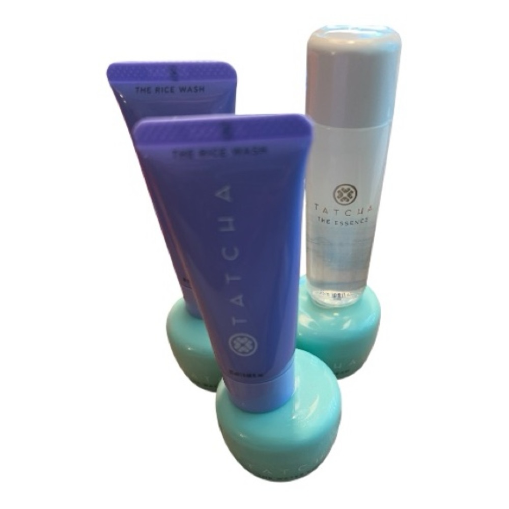Tatcha The Water Cream Bundle With Essence Serum & Rice Cleanser
NWOB